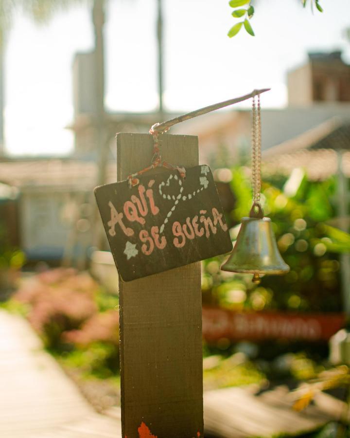 Hostel Barra Bar บัลเนอาริโอ กังโบริว ภายนอก รูปภาพ