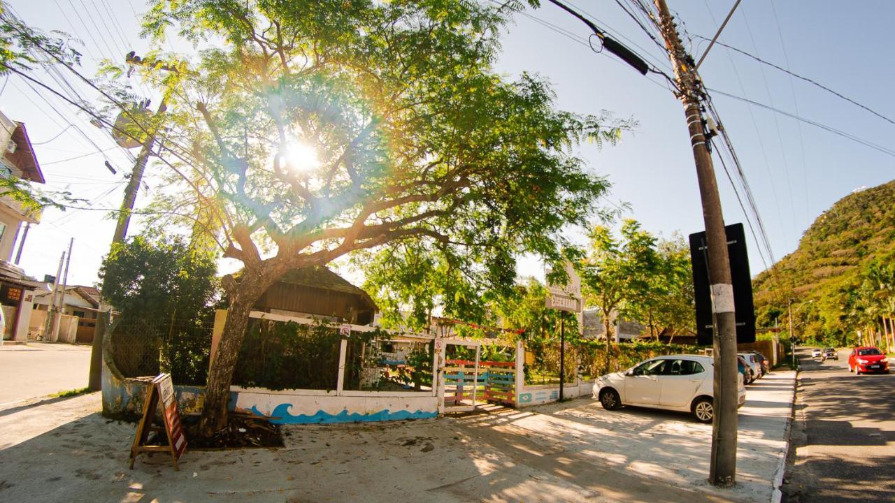 Hostel Barra Bar บัลเนอาริโอ กังโบริว ภายนอก รูปภาพ