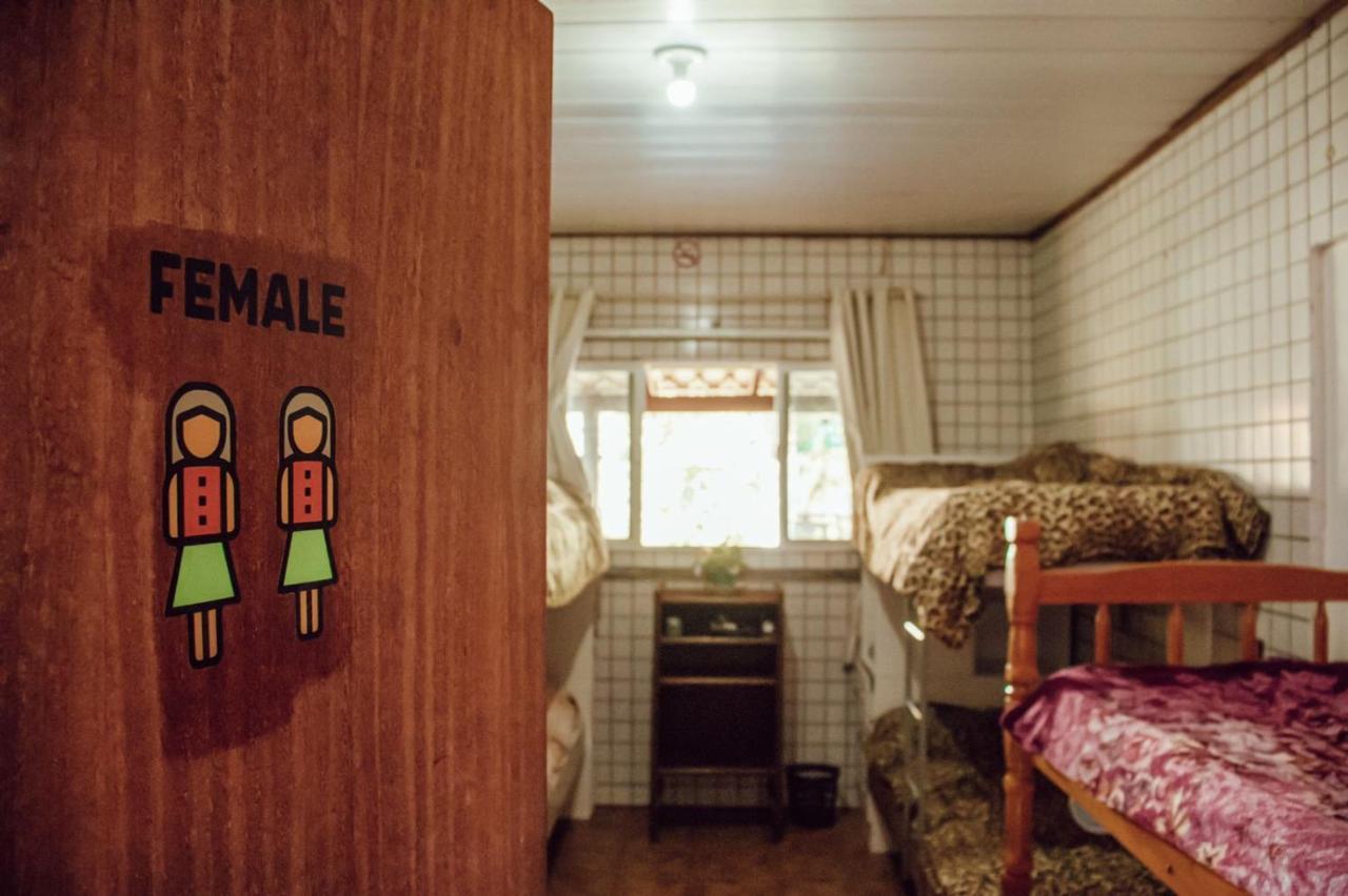 Hostel Barra Bar บัลเนอาริโอ กังโบริว ภายนอก รูปภาพ