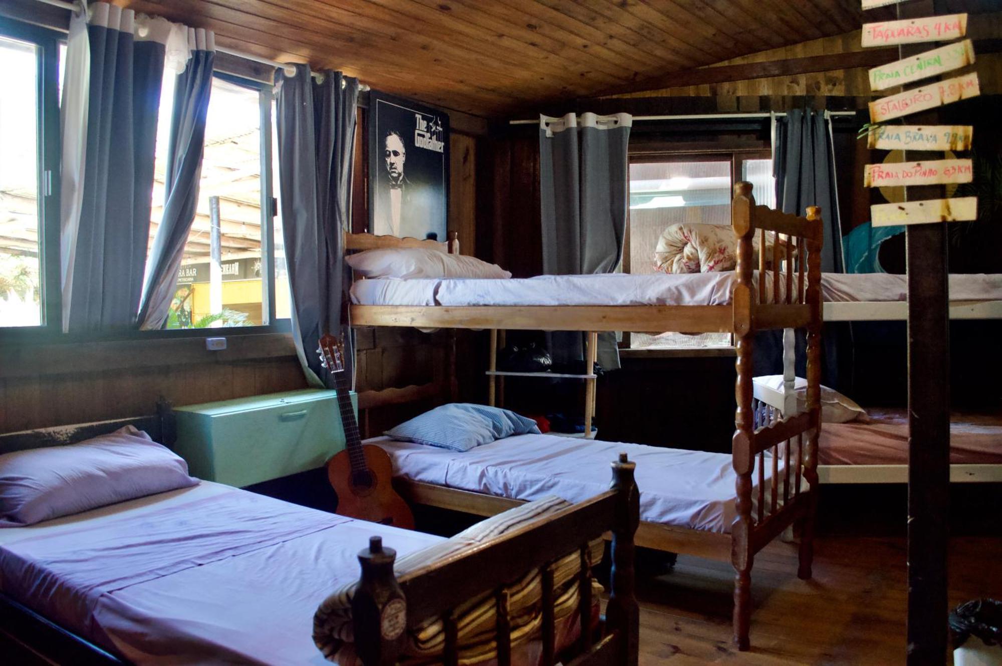 Hostel Barra Bar บัลเนอาริโอ กังโบริว ภายนอก รูปภาพ
