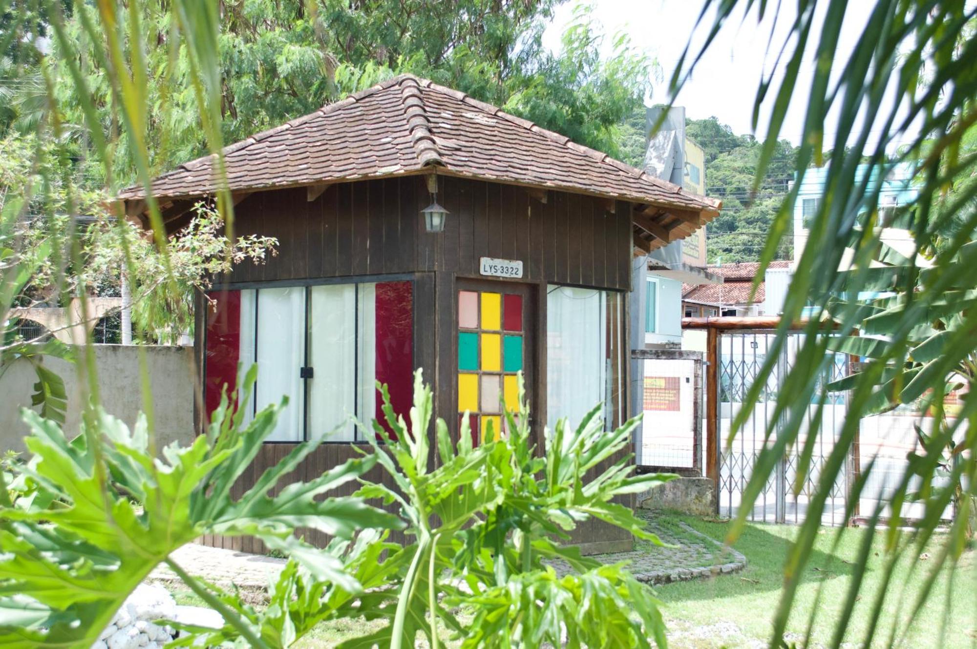 Hostel Barra Bar บัลเนอาริโอ กังโบริว ภายนอก รูปภาพ